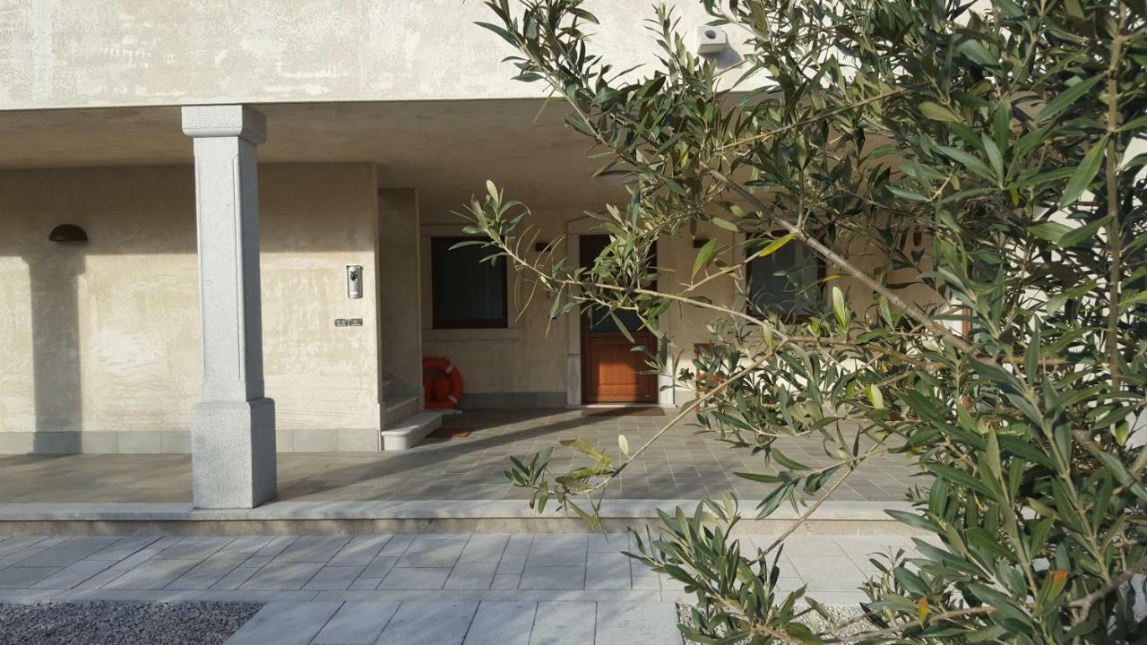 Residence Oliveto Mare Carso Sistiana Kültér fotó