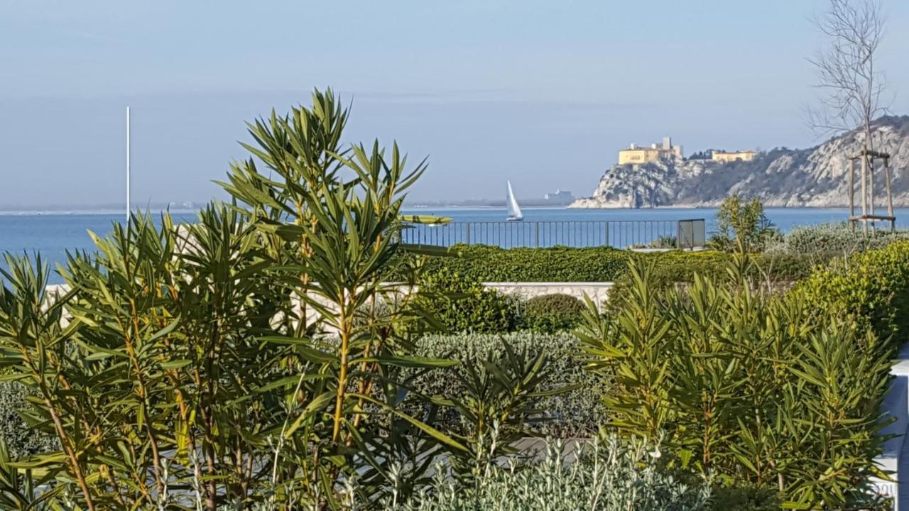 Residence Oliveto Mare Carso Sistiana Szoba fotó